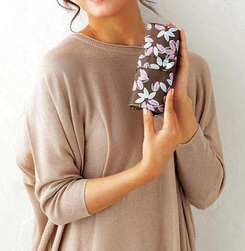 【買いすぎても大丈夫】たためる 丈夫で大きめエコバッグ エコバッグ かばん 折りたたみ コンパクト レジ袋 薄い 丈夫 肩掛け 長めの取手 エコバッグ 薄手 折りたたみ コンパクト 軽量 大 可愛い 花柄 大容量 エコバッグ ]