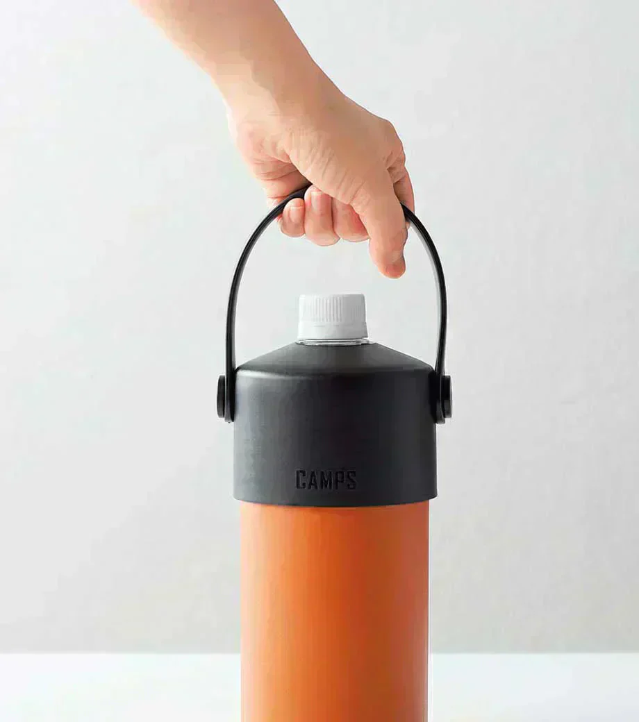 真空二重構造ペットボトルホルダー/ 暑い夏場に大活躍！ペットボトルを差し込んでおくだけで冷え冷え長持ち♪保温もOK