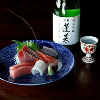 【飛騨の酒】渡辺酒造店 純米吟醸 蓬莱 家伝手造り 720ml 1本【ご注文は12本まで1個口配送可能】