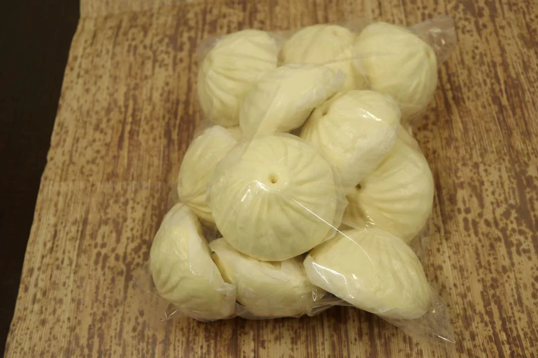 飲茶メーカー美勢商事のこだわりの「肉まん」15個入　大袋パック　冷凍品　訳ありお買い得　化学調味料不使用【送料無料】