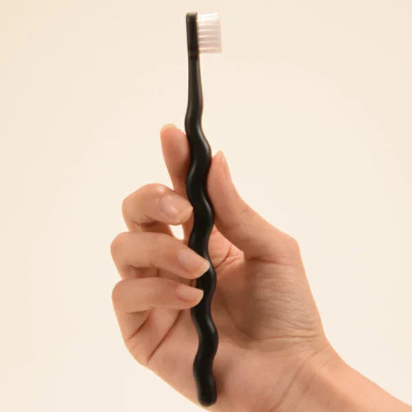 歯ブラシ 白黒 モノトーン ゼブラシ 2本入り×5セット（ホワイト＆ブラックの2本入×5 合計10本入り） 毛のかたさ：ふつう モダン おしゃれ デザイン歯ブラシ 【Ciメディカル 歯ブラシ】【メール便送料無料】