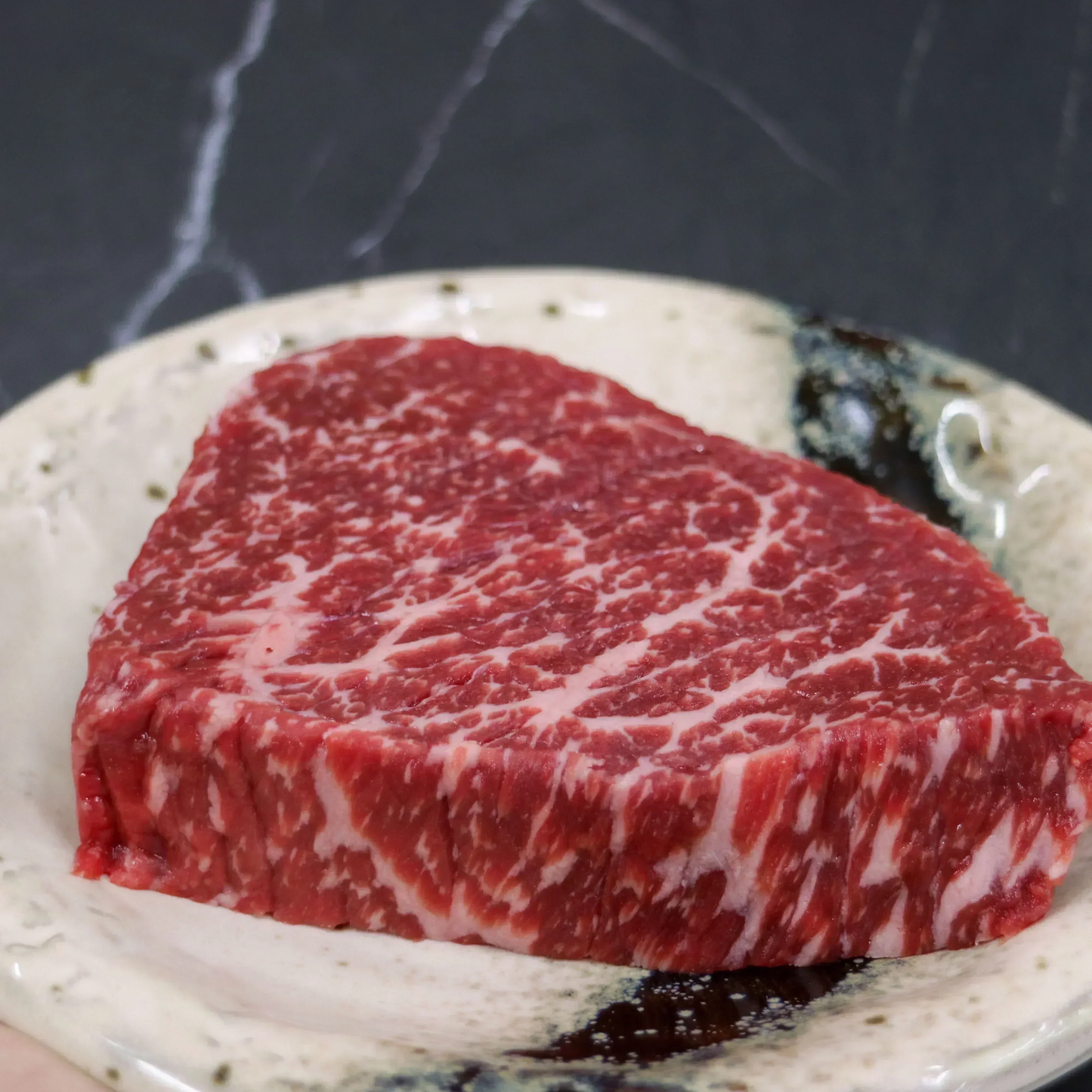 近江牛 赤身ステーキ 600g(200g×3P)