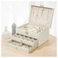 【予約につき11月下旬以内発送予定】アクセサリーケース 「ホワイト」 ジュエリーボックス 3段 鍵付き おしゃれ 大容量 アクセサリー収納 アクセサリーボックス 時計 指輪 ピアス ネックレス プレゼント