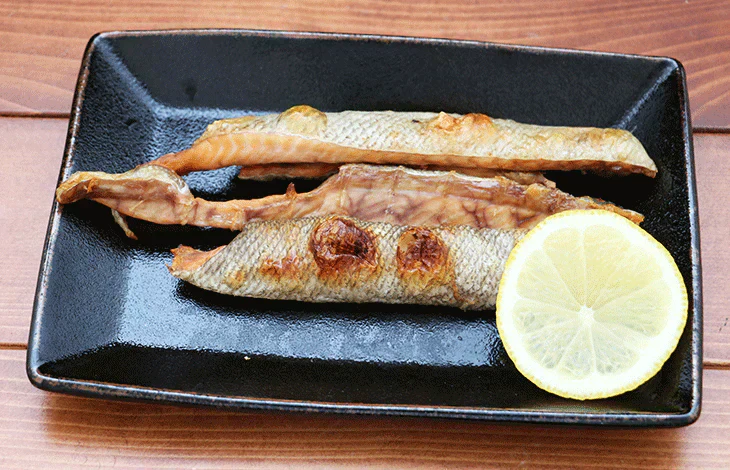 【骨取り】 秋鮭ハラス 500g x 2パックセット=山盛り1kg サケ さけ おかず お弁当 おつまみ お歳暮