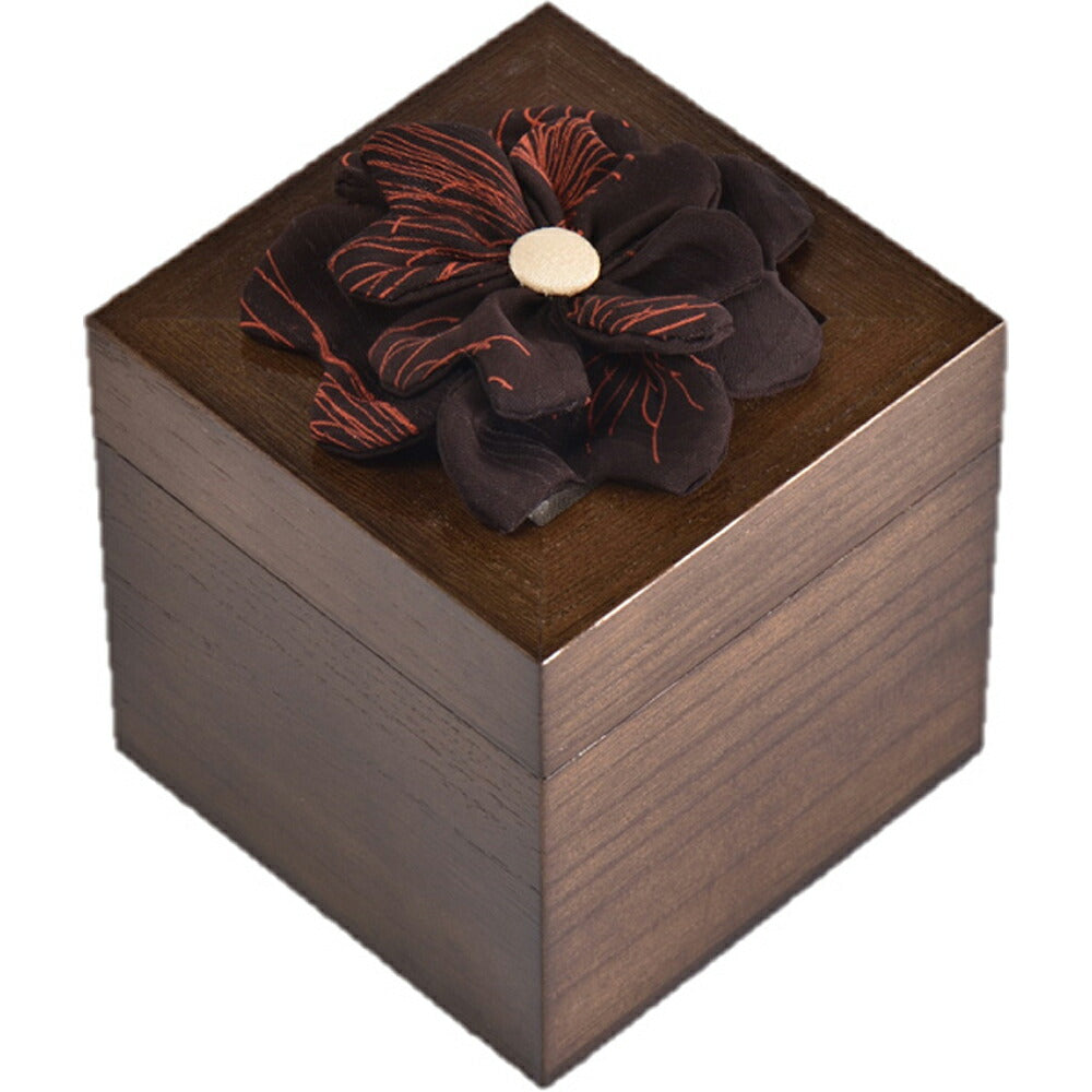 【3人シェア買いでお得】CUBEナチュラル癒しのアロマinterior（ダブルクローバー）【数量限定】【二重包装不可】