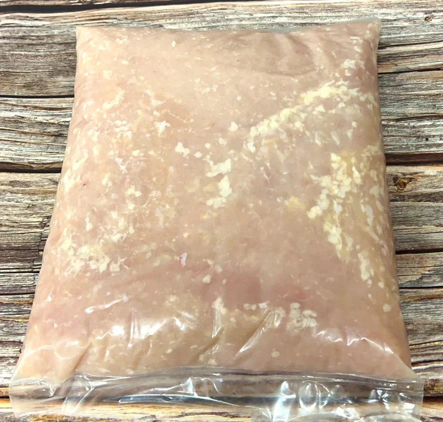 九州産若鶏ミンチ　8ｋｇ（1ｋｇ×8ｐ）　鶏肉 ギフト 送料無料 むね　 冷凍 　業務用　お手軽 お取り寄せ お取り寄せグルメ 北海道と沖縄を除き 【送料無料】