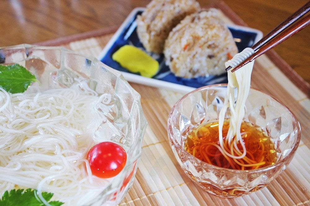 そうめん　素麺　お取り寄せ　熟成そうめん250g×4袋セット　たっぷり1キロ入り　つるつる食感　人気涼麺　お好みのめんつゆで　お試しグルメギフト
