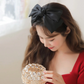 (ブラック)リボンカチューシャ　ヘアバンド　レディース 大人っぽい ヘアアクセサリー シンプル 髪飾り おしゃれ  ヘアターバン