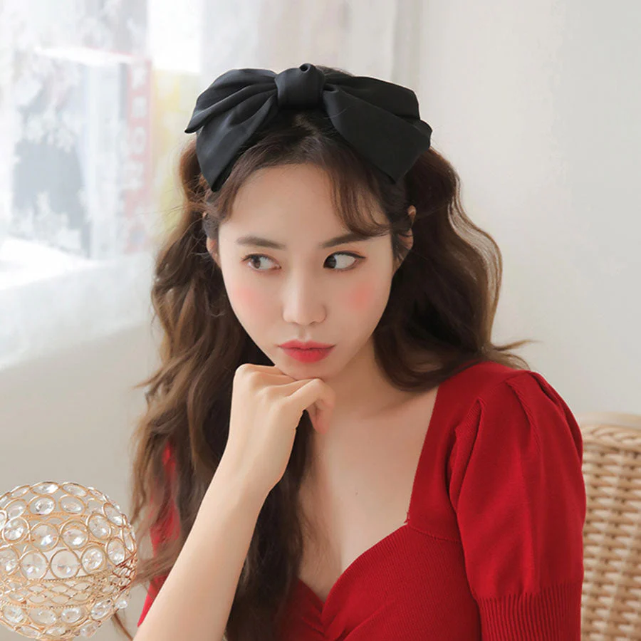(ネイビー)リボンカチューシャ　ヘアバンド　レディース 大人っぽい ヘアアクセサリー シンプル 髪飾り おしゃれ  ヘアターバン
