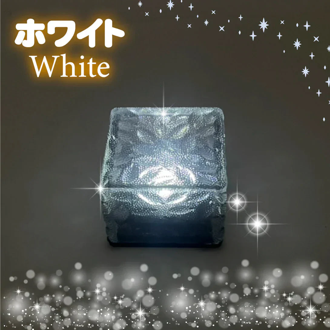 【ホワイト4個セット】ソーラーライト LED  ガーデンライト 庭 駐車場 屋外 クリスマス 照明 ソーラー 防水 センサー おしゃれ 外灯 置き型 電池不要
