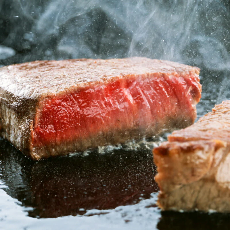 仙台牛 最高級 A5ランク ヒレステーキ 2枚（130～150g/枚） [ フィレ ブランド牛 牛肉 焼肉 お歳暮 御歳暮 お中元 御中元 ギフト 贈答 お祝い 御祝 内祝い お取り寄せ 仙台 名物 宮城 ご当地 グルメ ][冷凍配送]