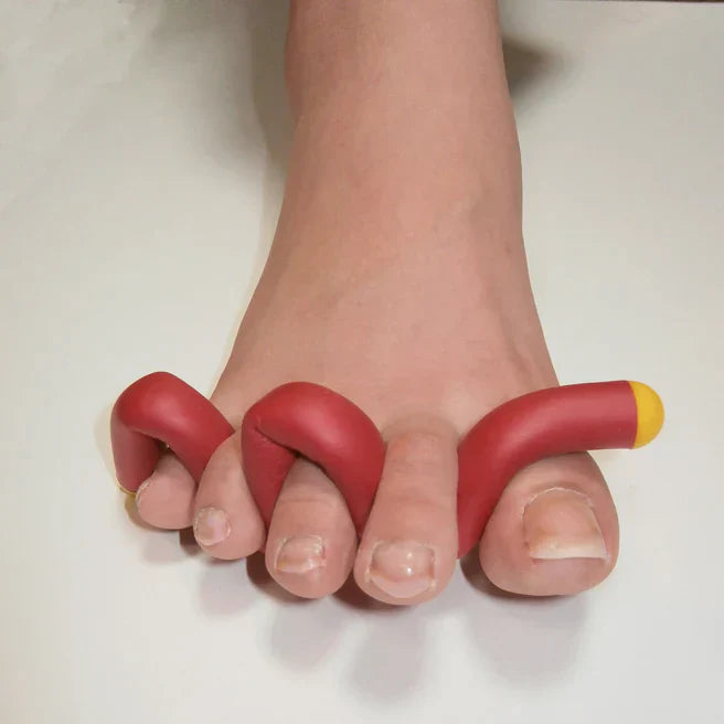 【レッド】くねくね曲がって 使い方無限大！ くねローゼ マルチバンド 多目的バンド 結束バンド/スマホスタンド/ゴミ袋フック 小島通商