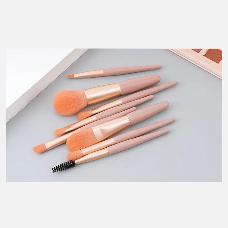 メイクブラシ 8本セット オレンジベージュ色 化粧ブラシ ファンデーション コンシーラー フェイスパウダー チーク リップ アイシャドウチップ 眉毛 ブラシ