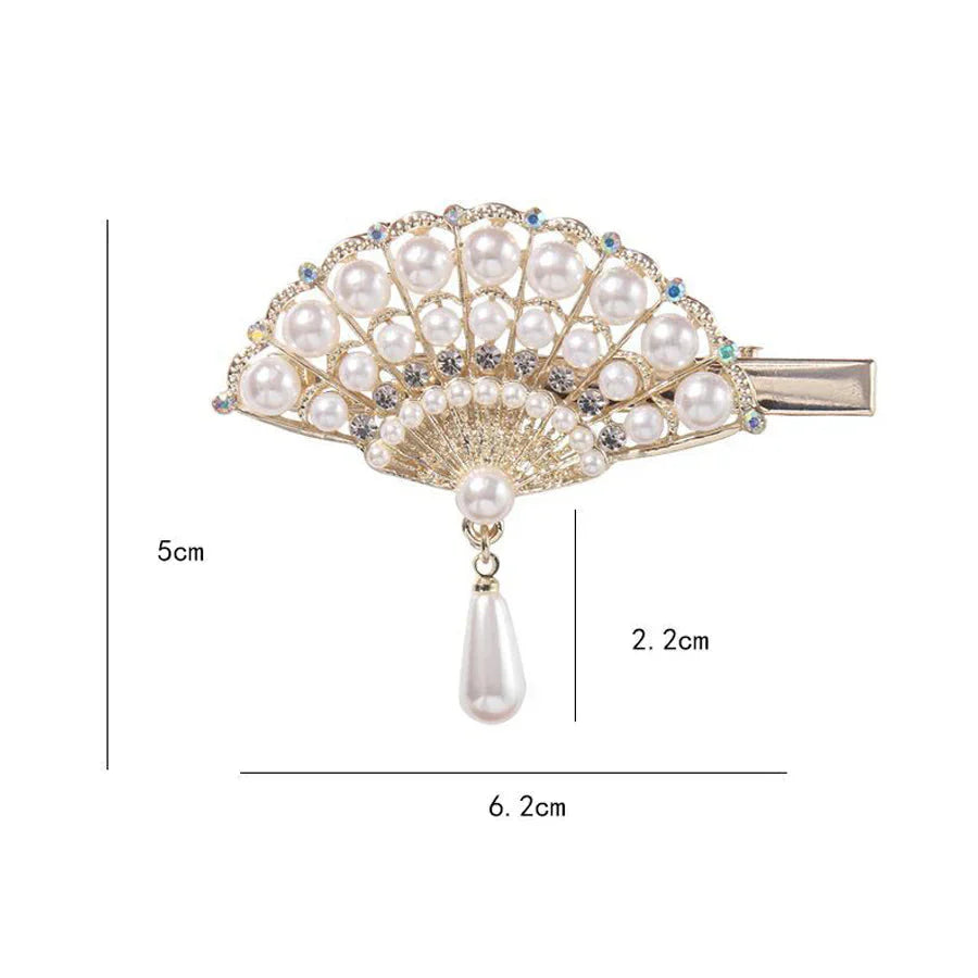 ヘアクリップ 扇子 パール せんす チャーム 浴衣 和装 キラキラヘアピン ヘア留め 髪飾り 髪留め ヘアアクセサリー 前髪 かわいい ゴールド オシャレ 上品 パーティー飾り