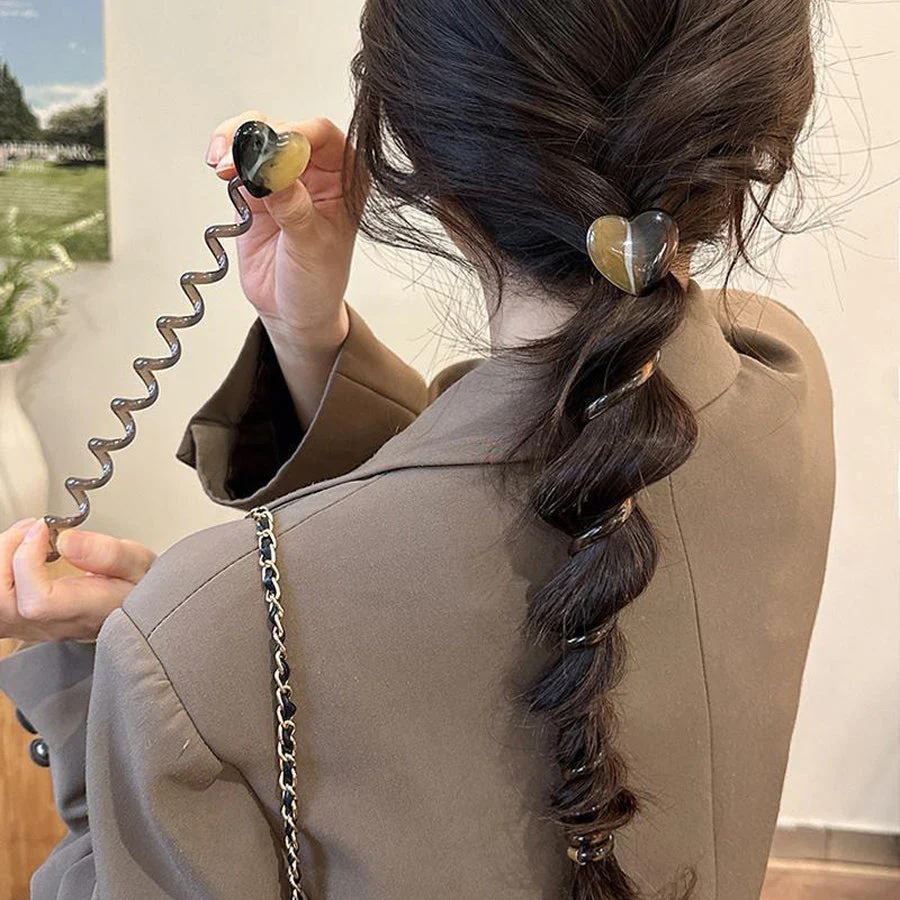 (A04キャメル)プリングヘアゴム くるくる ヘアアクセサリー ハート オシャレ 髪飾り ヘアゴム コイルポニー ワイヤーポニー まとめ髪 プチプラ