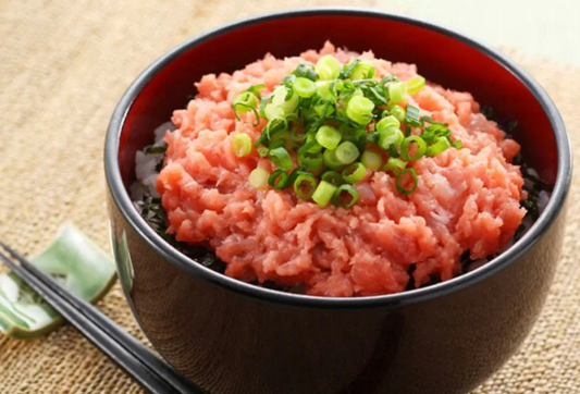 これは絶品！マグロたたき500g