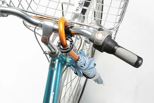【シルバー】自転車 カサホルダー Ver.21 傘 雨 収納 持運び 厚手 傘かけ 傘おき 電動アシスト 普通自転車 川住製作所
