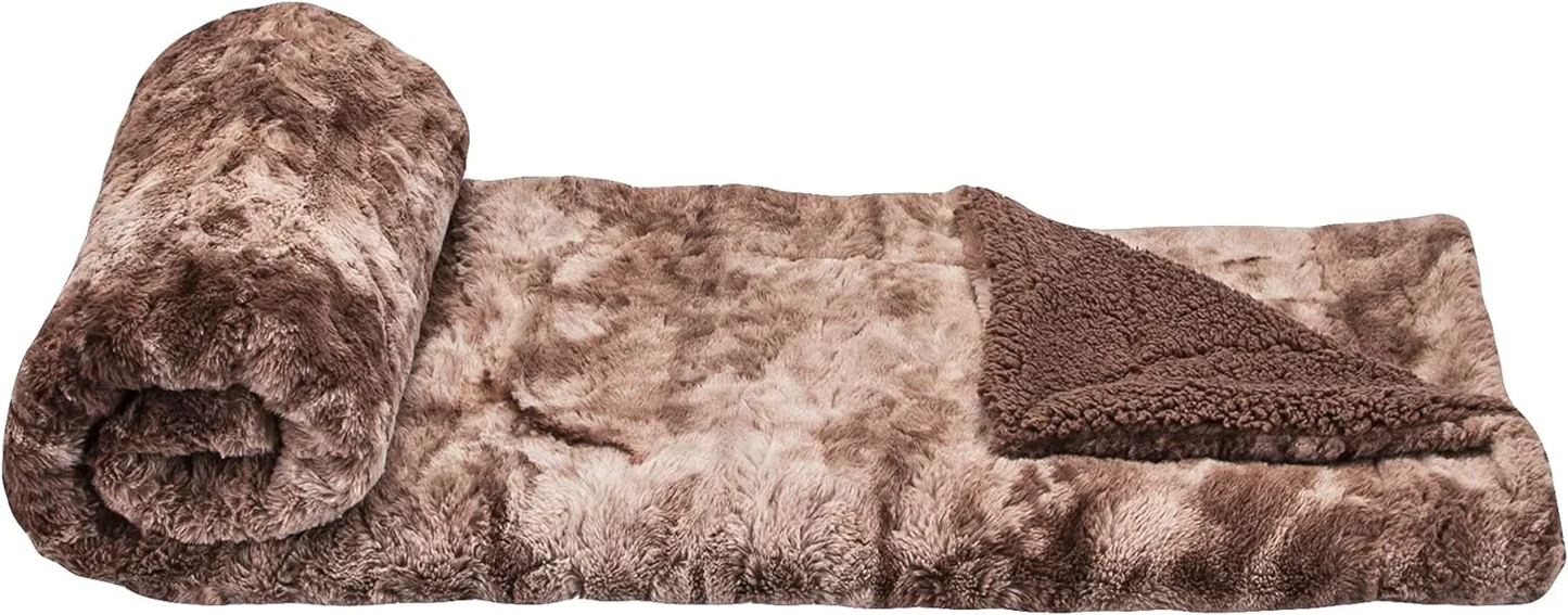 Amazonベーシック 訳あり ブランケット 152.4×177.8cm ブラウン