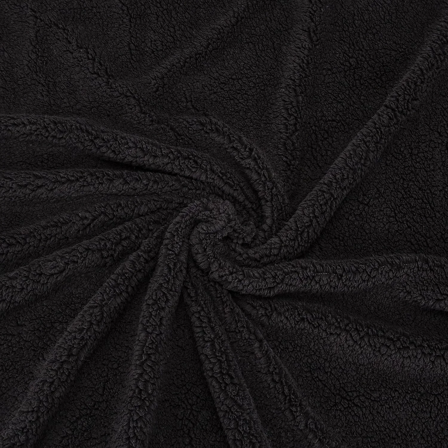 Amazonベーシック 訳あり ふわふわフェイクファーシェルパスローブランケット 152×178cm ブラック
