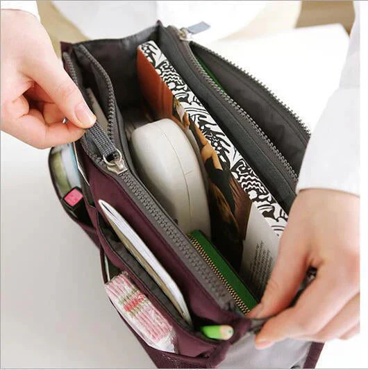 【イエロー2個】【予約商品・発送時期は商品説明に記載】散らかるバッグの中をスッキリ整理 そのまま持ち運びもできるバッグインバッグ 収納バッグ 旅行 化粧ポーチ ビジネスバッグ インナーバッグ 整理 収納 バッグオーガナイザー