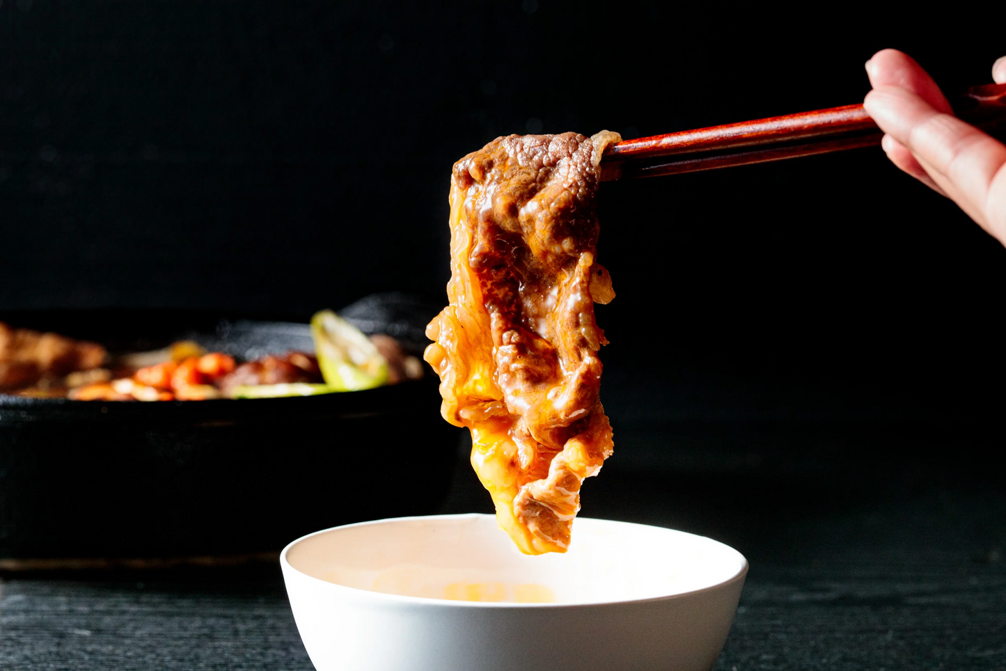 【送料無料】黒毛和牛すき焼き用1㎏