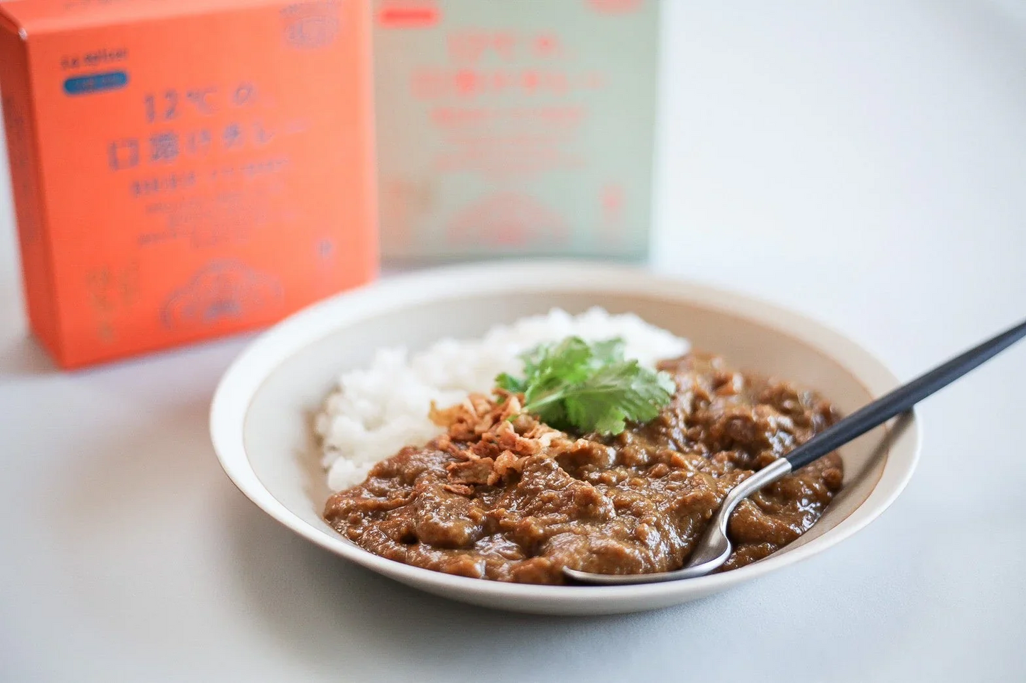 12℃の口溶けカレー　ー神戸ビーフ、但馬玄（たじまぐろ）のBEEF CURRYー（６個セット）