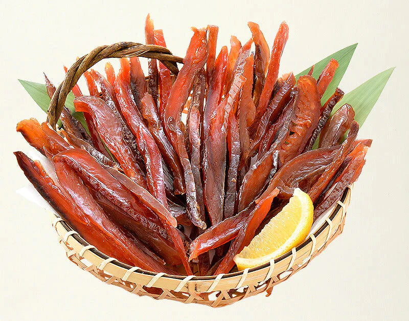 鮭とば カット 300g（100g×3袋） 皮なし 北海道産 天然秋鮭［送料無料］［ゆうパケット］ 母の日 プレゼント ギフト  母の日思いの 健康 実用的 父の日 子供 孫