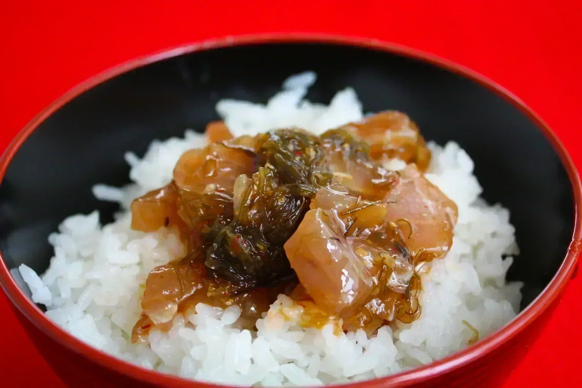 【希少価値】まぐろのカマ＆丼と金目鯛セット
