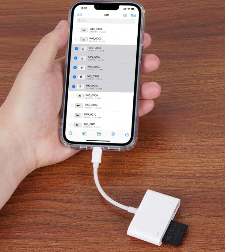 SDカードリーダー 3in1 iPhone iPad データ転送 動画転送 ライトニング SD TF USB3.0