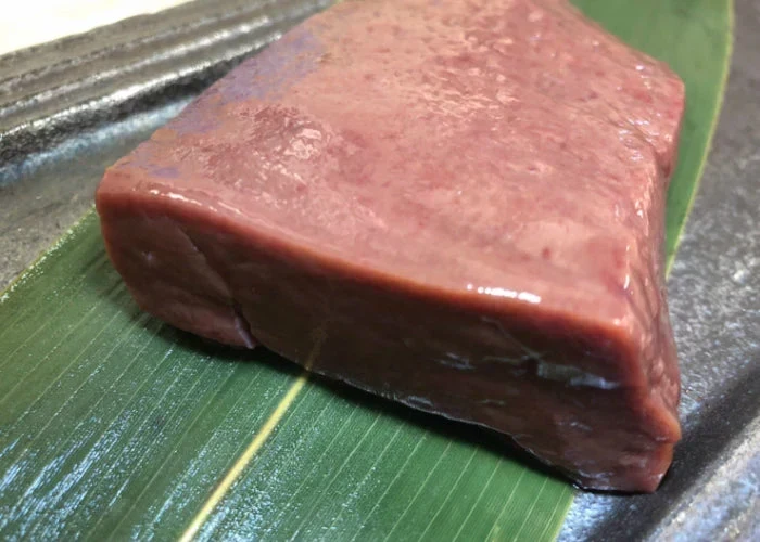宮崎県有田牧場より直送！九州産牛生レバー 600g （約100ｇ×6パック）小分けパック