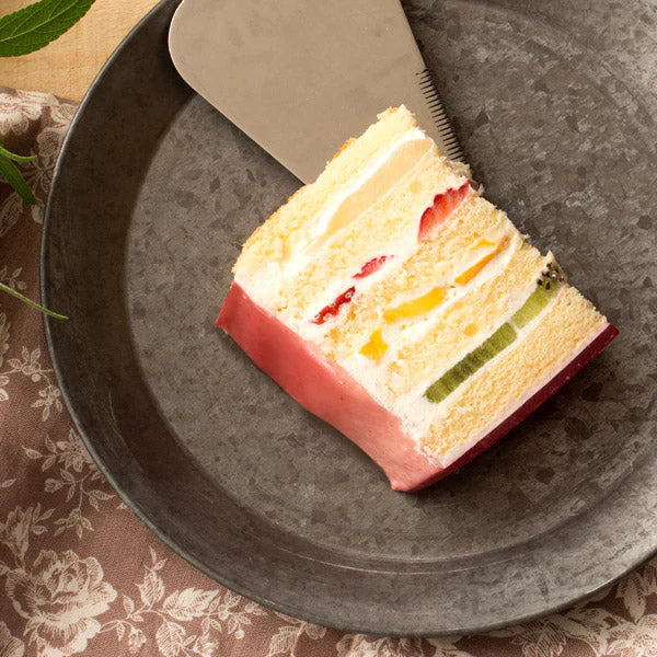 ハートの可愛すぎる 萌え断ケーキ フルーツケーキ 西内花月堂 萌えるほどに可愛い断面のケーキ かわいい 〔 誕生日 バースデーケーキ 誕生日ケーキ お取り寄せスイーツ 〕