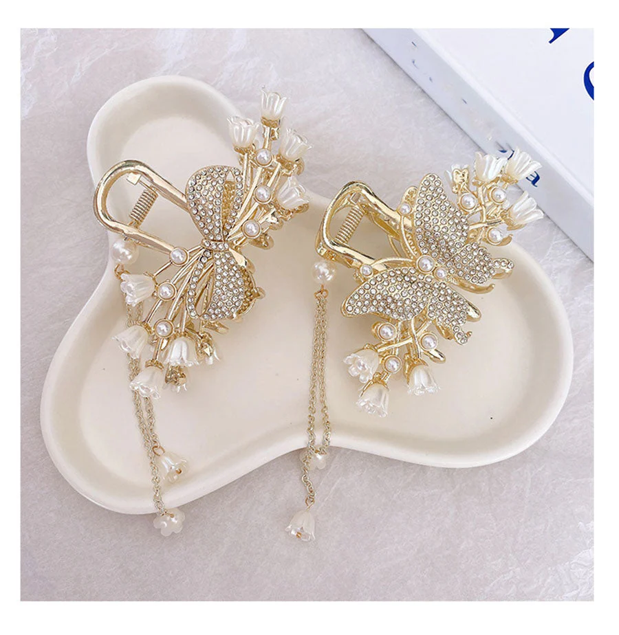 (A)ヘアクリップ  髪留め 髪飾り バレッタ フラワー 蝶ヘアアクセサリー オシャレ上品　パーティー飾り ゆらゆらチェーン付き