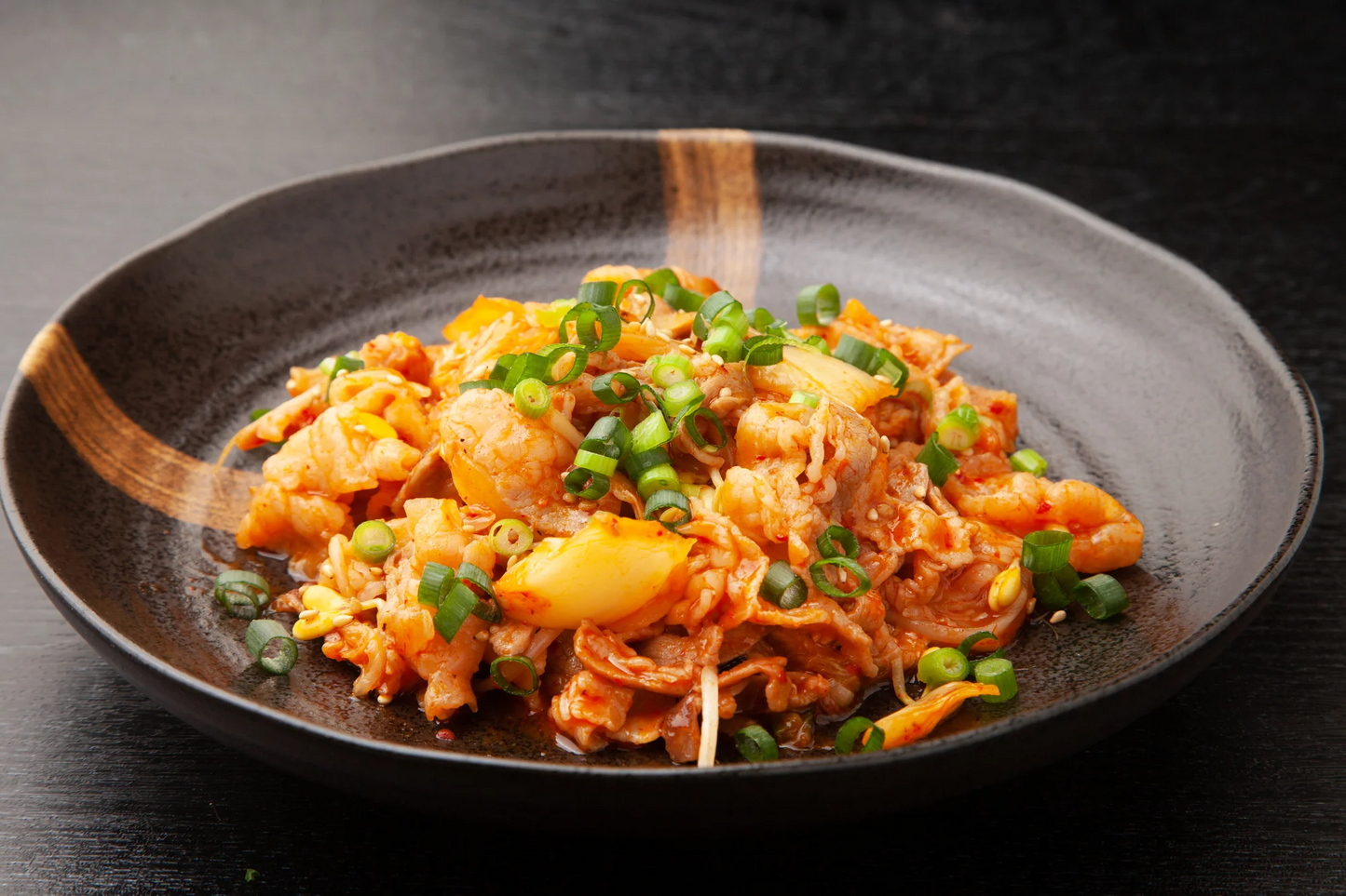 国産豚キムチ　2ｋｇセット（500ｇ×4ｐ）豚肉 ギフト 送料無料 国産　キムチ　業務用 冷凍 味付　まかない　お手軽 お取り寄せ お取り寄せグルメ 北海道と沖縄を除き 【送料無料】