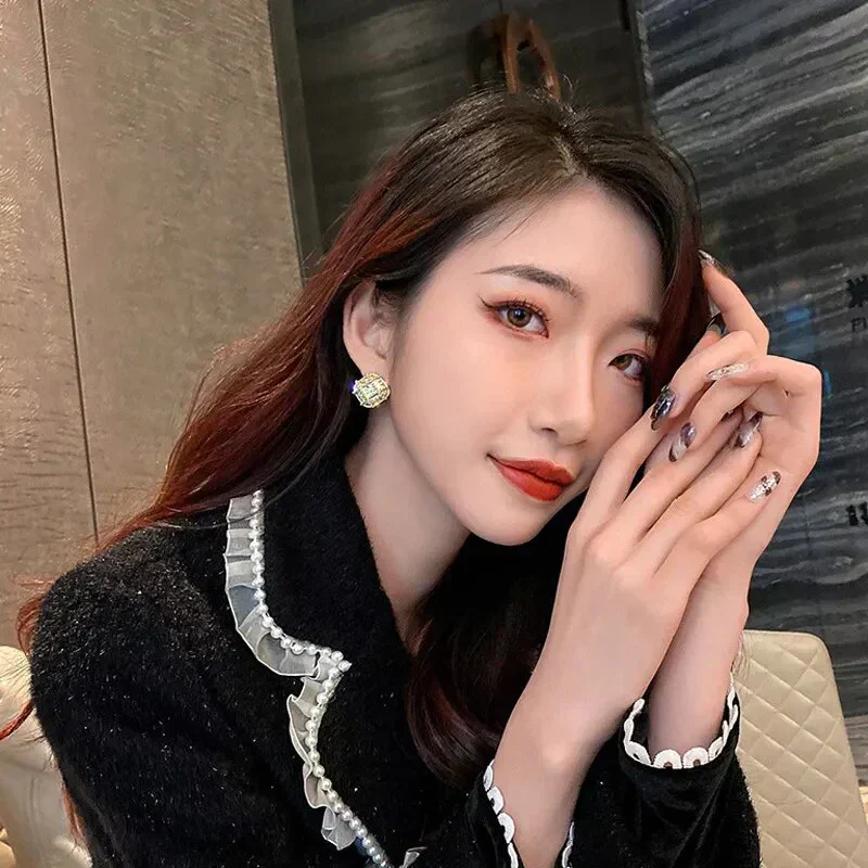ピアス レディース ジルコニア パール 大ぶり おしゃれ 大きい 韓国 金 メッキ キラキラ ウエディング シンプル 大きい 上品 かわいい