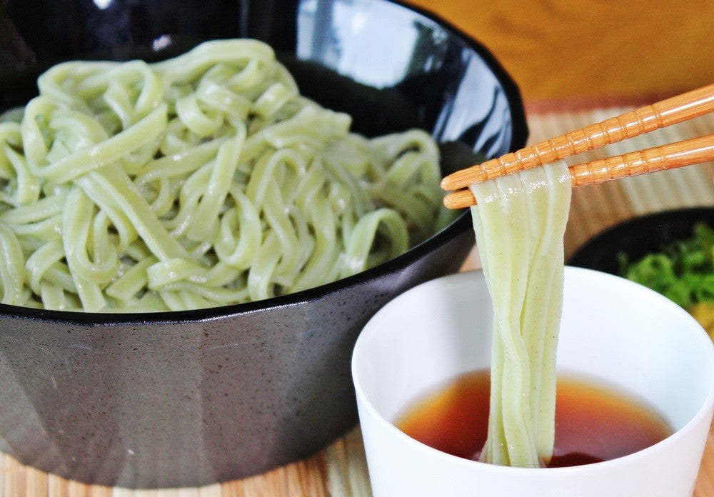 九州熟成半生ざるうどん！専用めんつゆ付き！4人前セット 平打ち麺 ビタミン豊富なモロヘイヤ入り♪