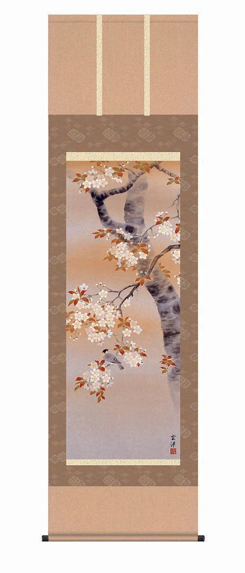 掛軸「桜花に小鳥」近藤玄洋筆 [ 収納箱 31×89 10年保証 桜 陽春 和 季節掛 国内産 十年間表装品質保証付 受注生産 床の間 和風 掛け軸 日本製 名画 縁起物 プレゼント 画寸 送料無料 ]