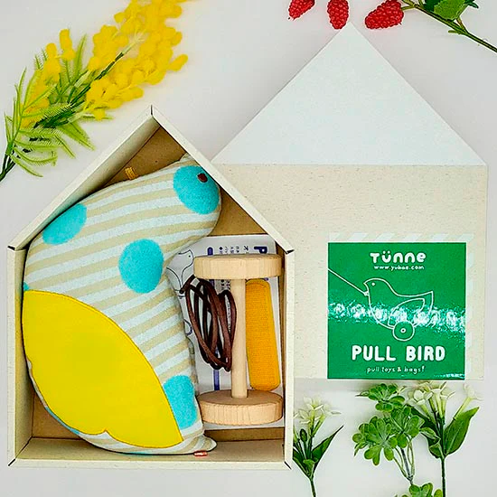 日本製 ベビー玩具 TUNNE（トンネ） PULL BIRD (ベージュ)出産祝い ベビー ギフト お祝い 木製玩具 赤ちゃん ベビートイ 高品質安心安全 ご出産祝い