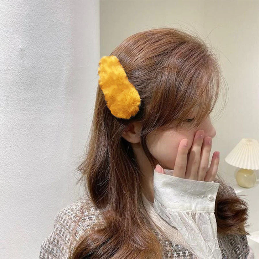 (グレー)ファーカラー BIGオーバルヘアクリップ ヘアピン ヘアアクセサリー 大きめ ヘア留め 前髪 オシャレ