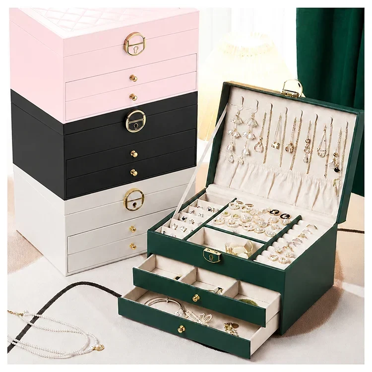 アクセサリーケース 「ブラック」 ジュエリーボックス 3段 鍵付き おしゃれ 大容量 アクセサリー収納 アクセサリーボックス 時計 指輪 ピアス ネックレス プレゼント