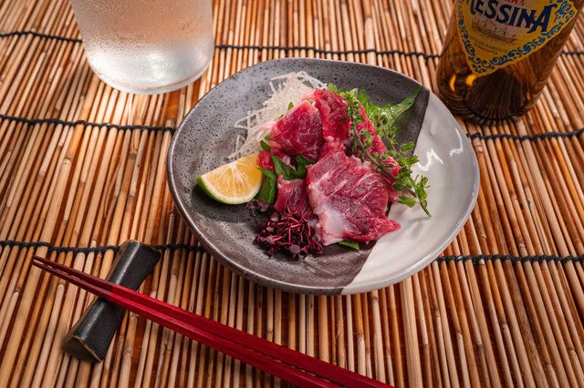 まぐろ ホホ肉　１ｋｇ  希少部位 ステーキ 煮付け