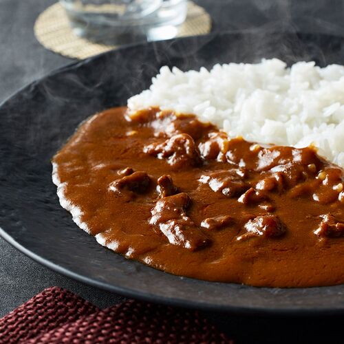 兵庫 「三田屋総本家」 牛肉の旨み感じるビーフカレー 6食