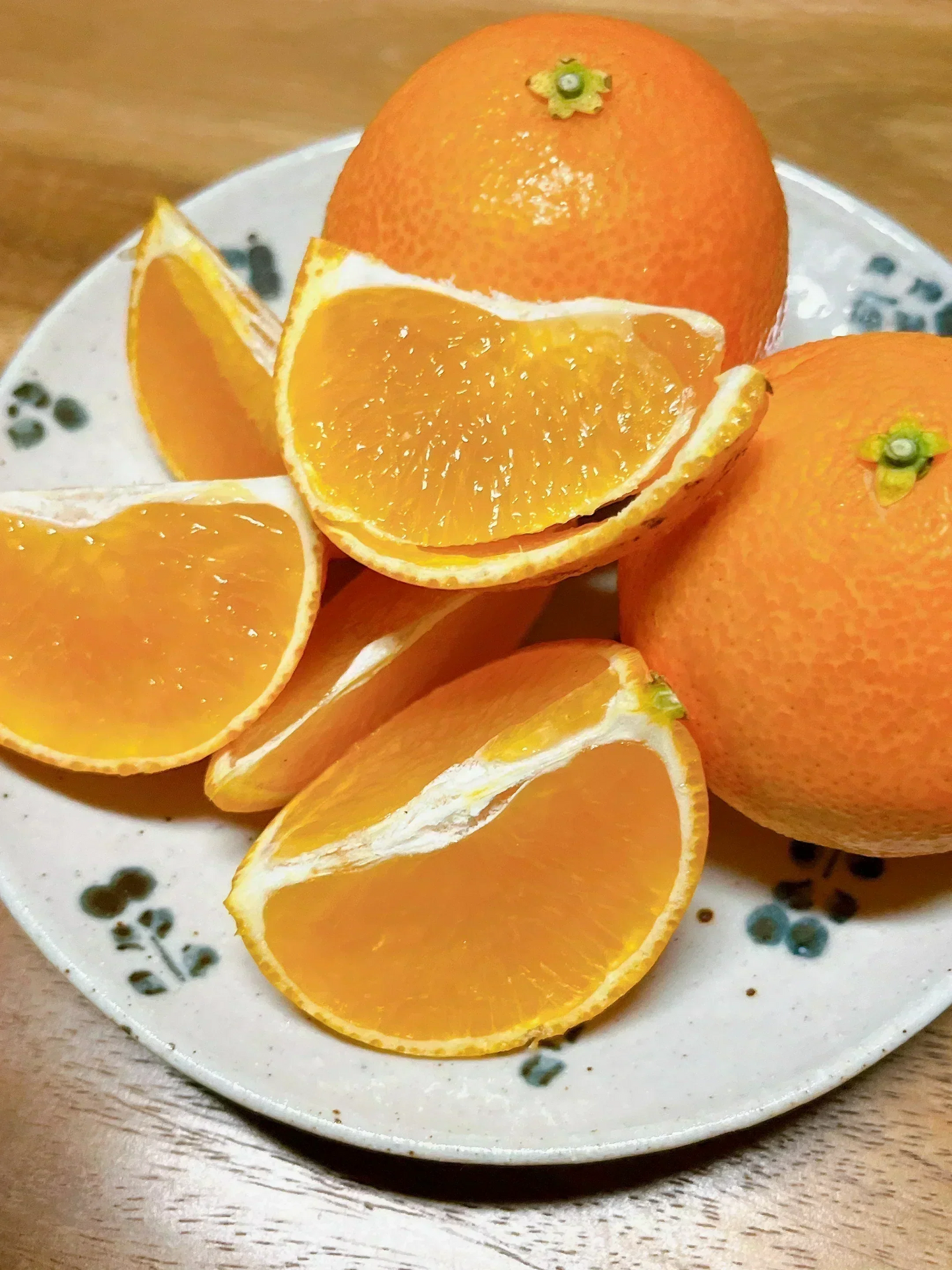 愛媛の高級柑橘　本場！愛媛のまどんな　ご自宅用　2ｋｇ(箱代込み）