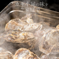 カキ 牡蠣 缶焼き かき 3kg（殻付き 約32〜42個） 冷凍牡蠣 セット まとめ買い カンカン焼き かんかん焼き 海鮮 美味しい 海鮮セット 食べ物 お取り寄せグルメ 冷凍 軍手 ナイフ付き［送料無料］ 母の日 プレゼント ギフト  母の日思いの 健康 実用的 父の日 子供 孫