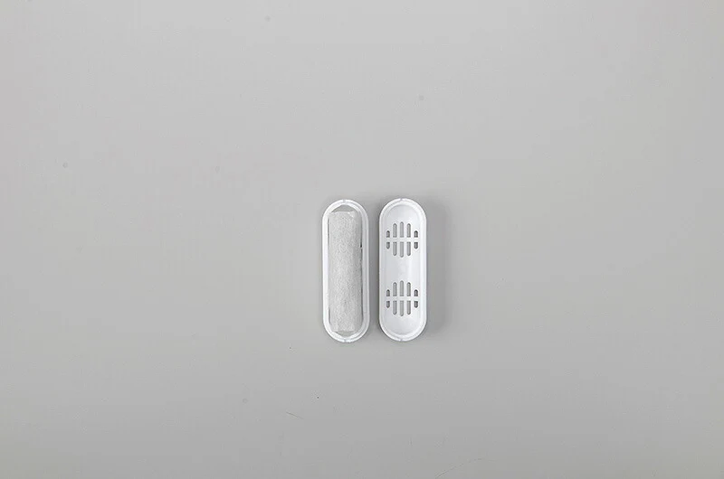【歯ブラシや入れ歯を手軽にスッキリ除菌＆殺菌＆口臭ケア】電動歯ブラシ 入れ歯 マウスピース 除菌 除菌剤 3個セット 抗菌 ウイルス除去 銀イオンAG+ 日本製 1ヵ月持続 / 旅行 海外 国内 お出かけ ホテル 会社