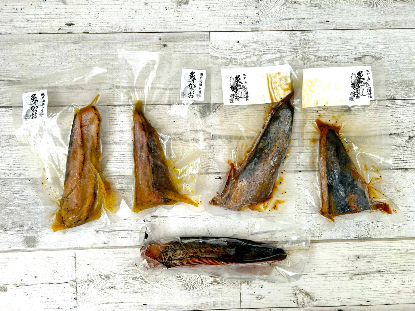 焦がしガーリックかつお&バジルオリーブかつおたたき&かつおたたき（3種5本セット）