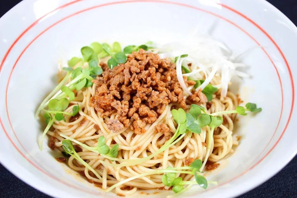 担々麺  汁なし坦々麺　2人前 人気のピリ辛冷やしたんたん麺 豆板醤しょうがニンニクごま油 本場九州 お試しセット ご当地 メール便 保存食 非常食 まとめ買い お取り寄せ
