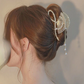 (ゴールド)ヘアクリップ ゆらゆらチェーン付き 髪留め 髪飾り 扇子 ヘアアクセサリー オシャレ上品 パーティー飾り