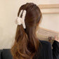(イェロー)クリップ　もこもこ　　フェイクファー　ヘアピン　ヘア留め　冬　ヘアアクセサリー　ヘア爪　クランプ　かわいい　オシャレ　髪飾り　大人　かわいい　クリスマス　上品