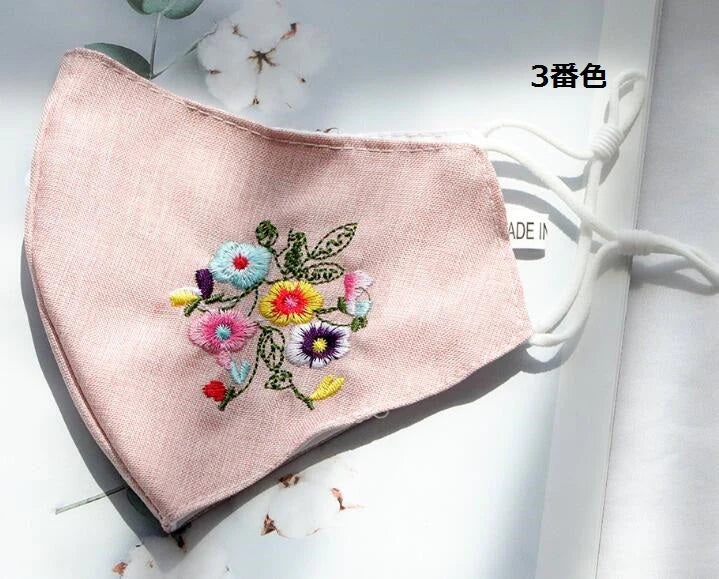 【ランダム発送】レディース マスク 刺繍 花柄マスク 洗える マスク 薄手 らくらく呼吸 長さ調節可能（3枚）