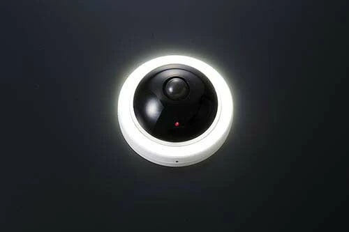 センサーライト 人感 防犯カメラ風 防犯 屋外 電池式 防犯カメラ風センサーライト ガレージ 玄関